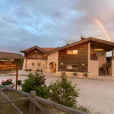 Millennium Stube Locazione Turistica Bed & Breakfast Zovencedo Luaran gambar